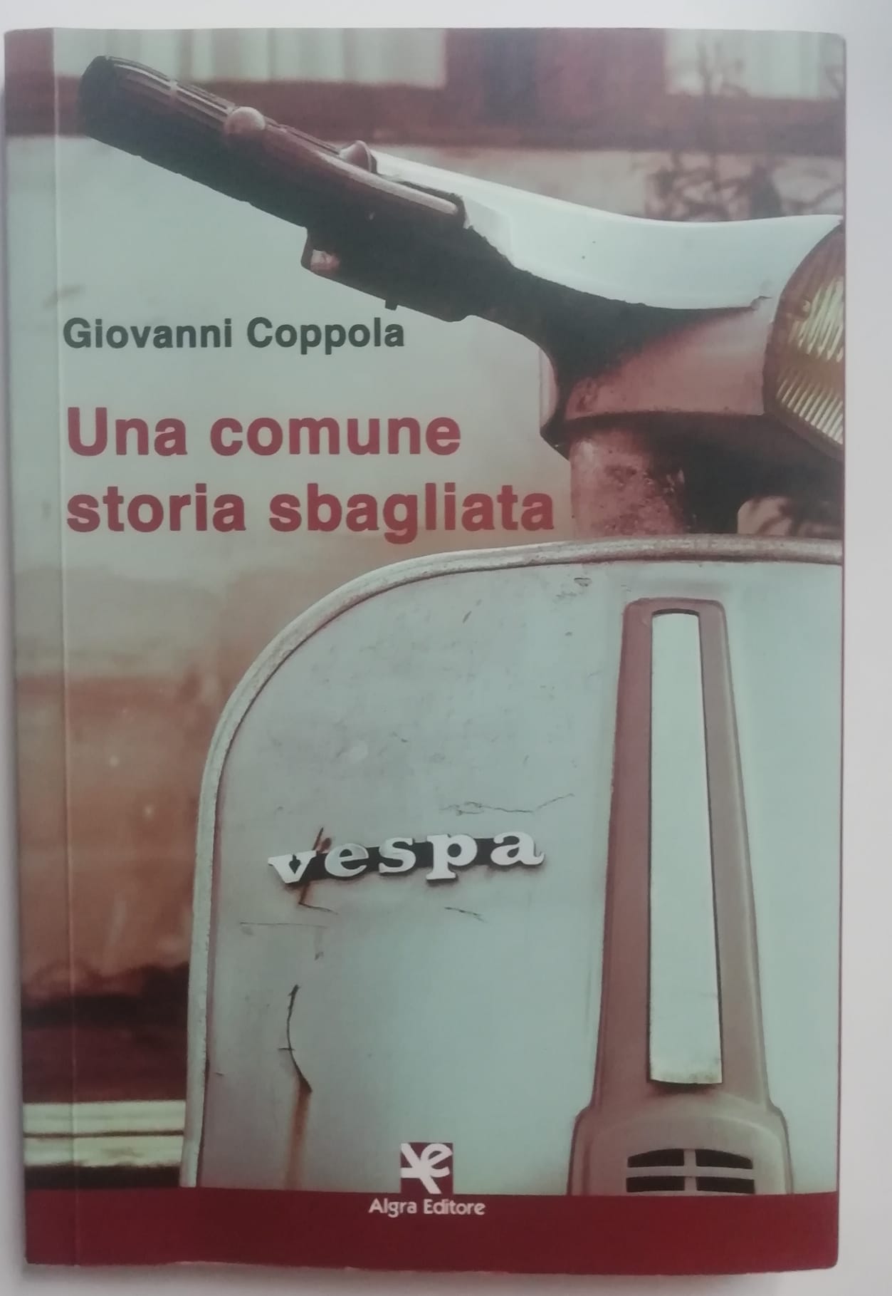 Catania tra ricordi ed emozioni in “Una comune storia sbagliata”