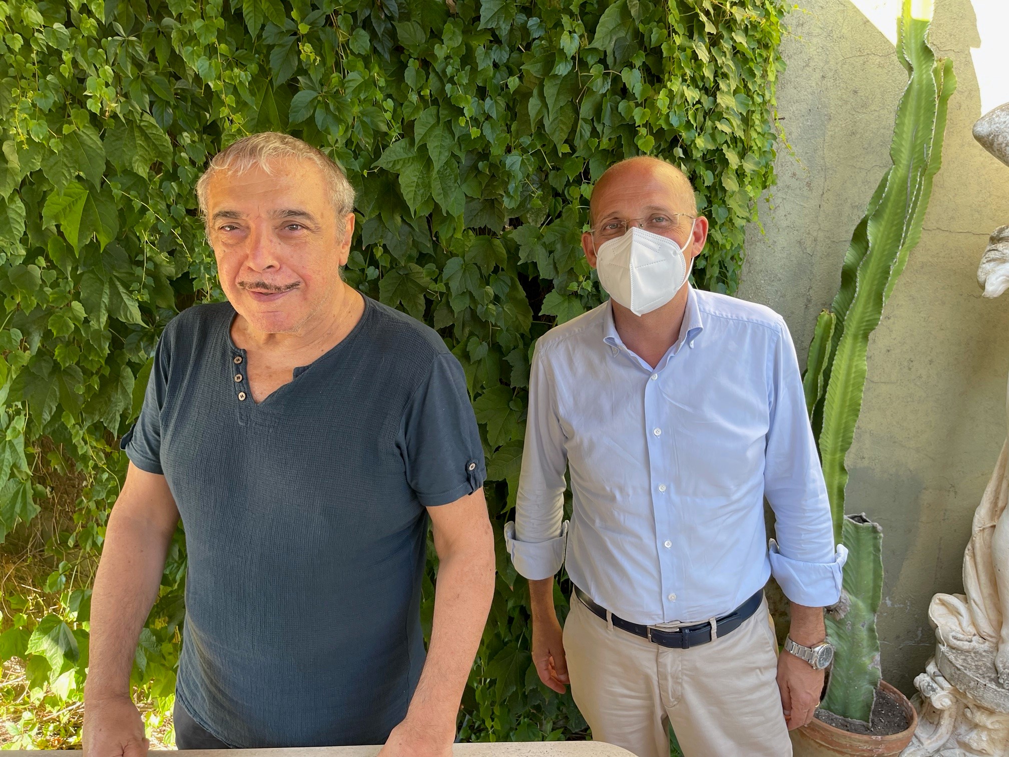 Nino Frassica scende in campo per il vaccino, “Io ignorante ma non stupido”