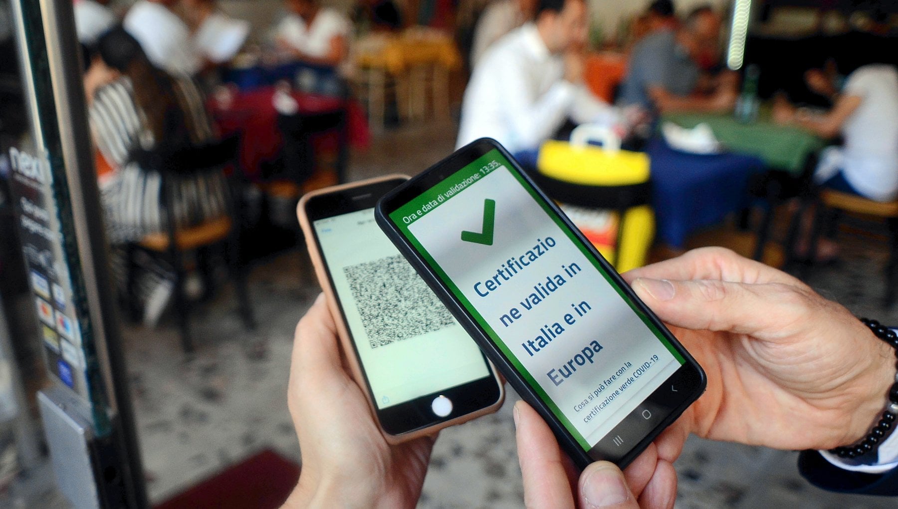 Palermo, accesso ai servizi pubblici solo con Green pass