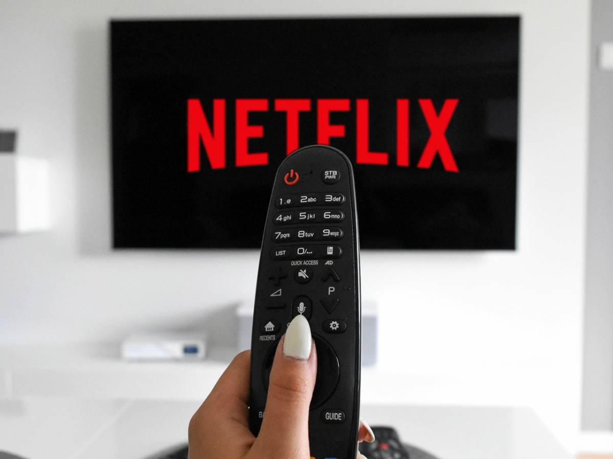 Netflix non va in vacanza, tutte le uscite di film e serie tv di luglio