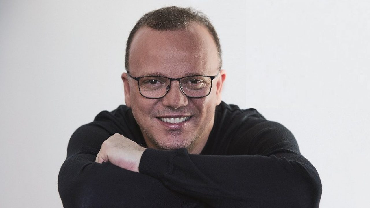 Gigi D’Alessio positivo al Covid, salta il concerto di Capodanno