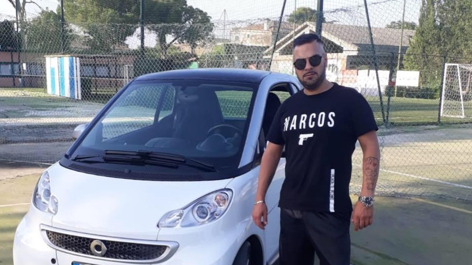 Omicidio Acitrezza, gli ultimi cuori su Fb tra Vanessa e l’ex Tony Sciuto