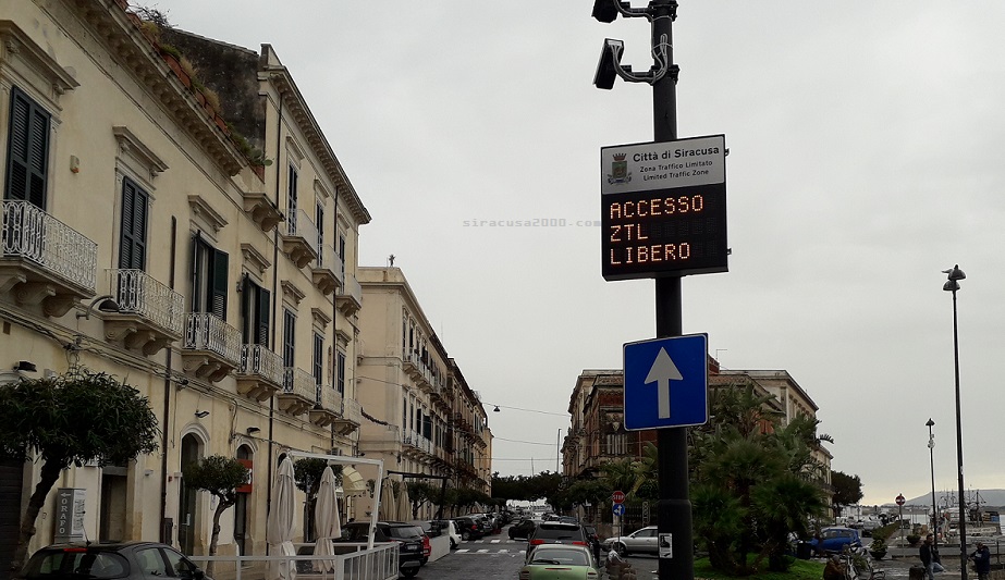 Siracusa, torna la Ztl “invernale”, nuovi orari, navette gratuite