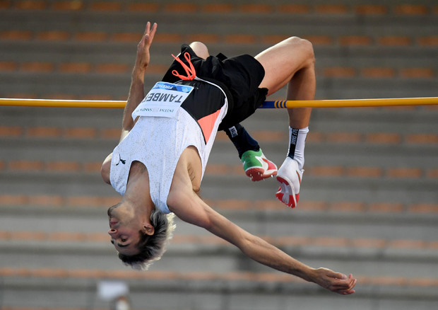 Olimpiadi, Tamberi conquista l’oro nel salto in alto