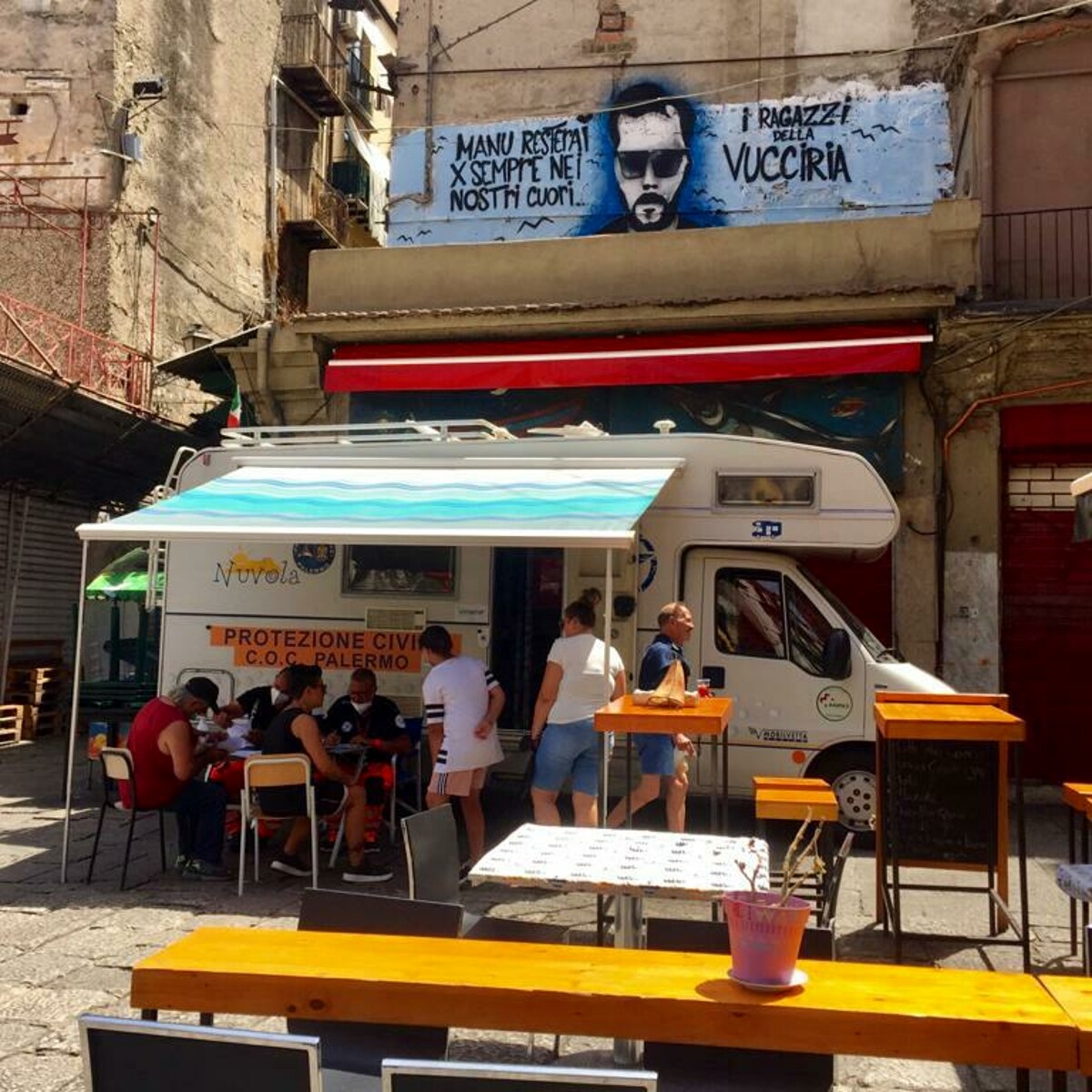 Palermo, successo nella Vucciria per #VaccinInQuartiere