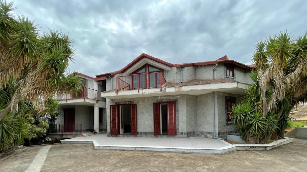 Barrafranca, da bene sottratto alla mafia ad hub per le vaccinazioni