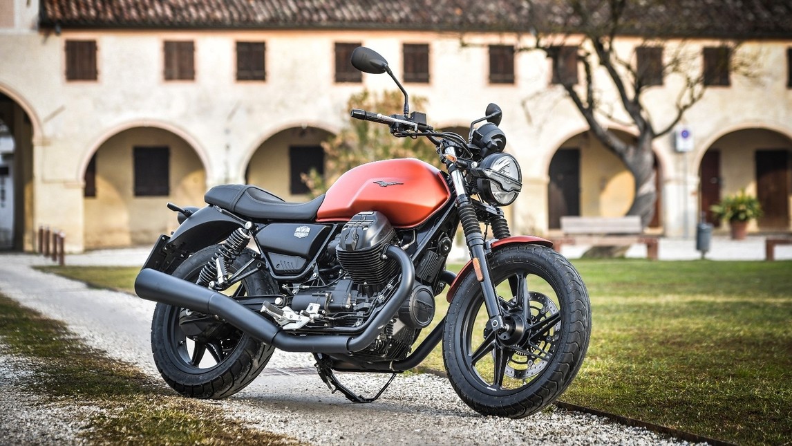 Estate top per Moto Guzzi V7 la più acquistata dagli italiani Estate top per Moto Guzzi V7 la più acquistata dagli italiani