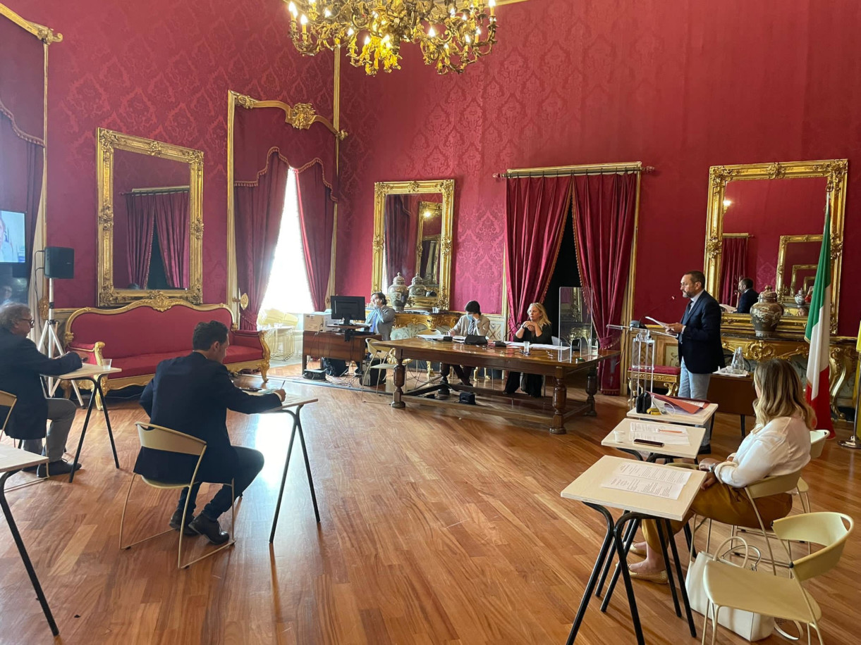 Disastro incendi, un vertice  in commissione Ambiente Ars