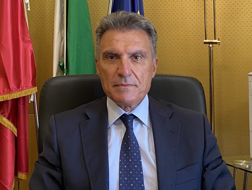 A Messina un questore tra la gente: “Ognuno faccia la sua parte”