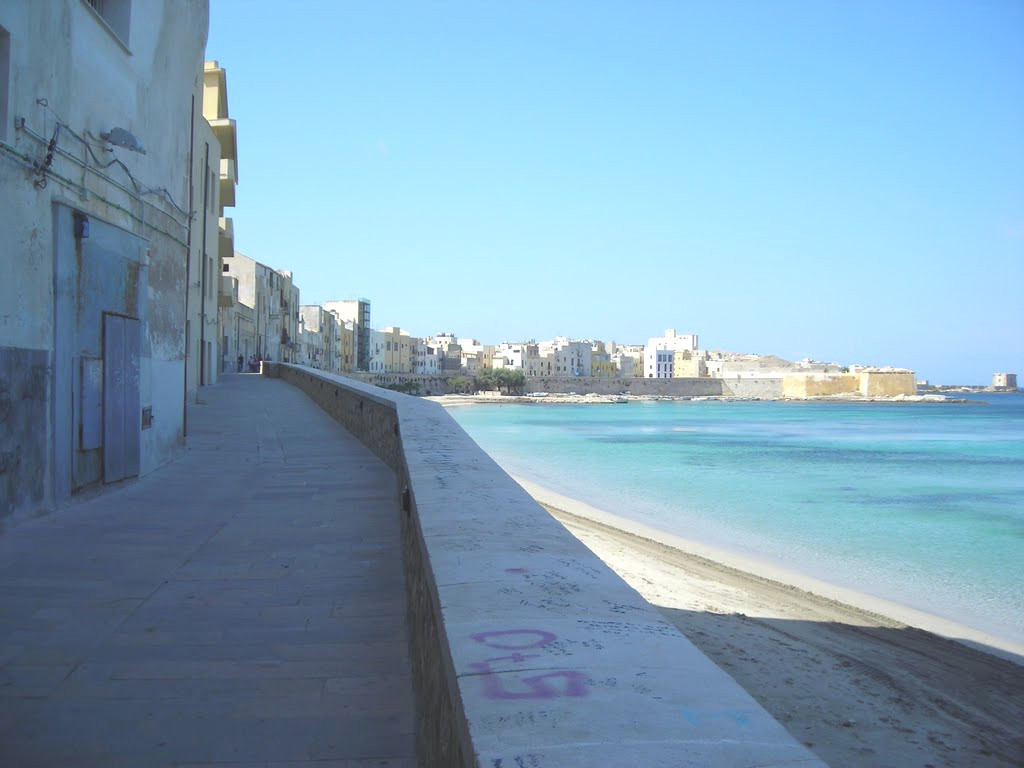 Scuole, illuminazione, ferrovia, Trapani cantiere a cielo aperto