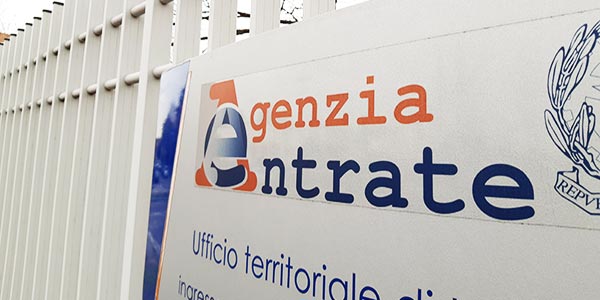 Stralcio dei debiti fino a 5mila euro, i chiarimenti dell’Agenzia delle Entrate