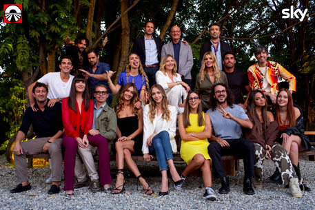 Pechino Express, dal 2022 su Sky: chi sono le 10 coppie in gara