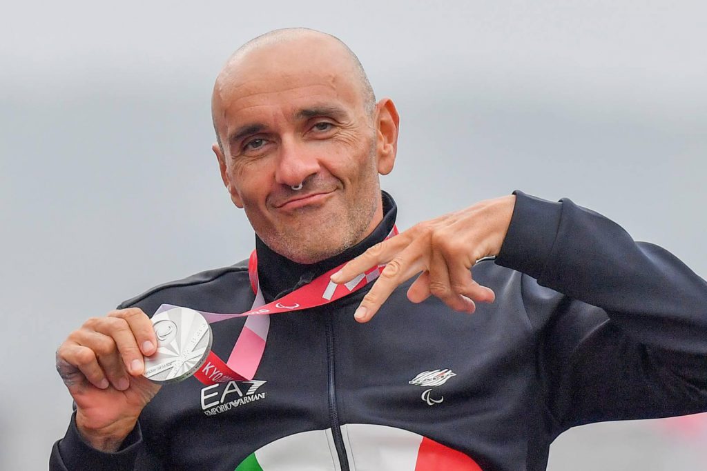 Tokyo 2020, Luca Mazzone a 50 anni ancora sul podio: l’atleta si racconta