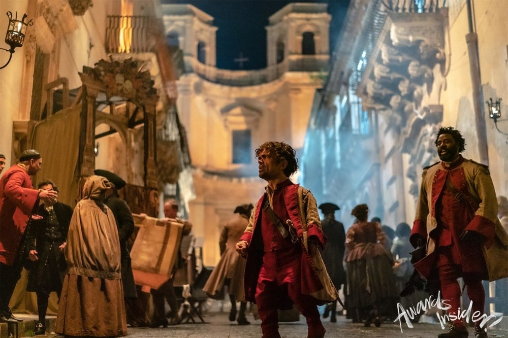 Cyrano, le prime foto del musical di Joe Wright girato a Noto