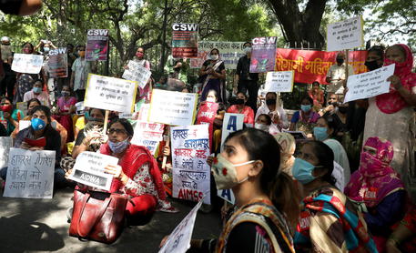 Delhi, la città più pericolosa per le donne nel 2020