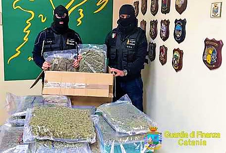 Droga, preso in Spagna il latitante ricercato dai Pm di Catania