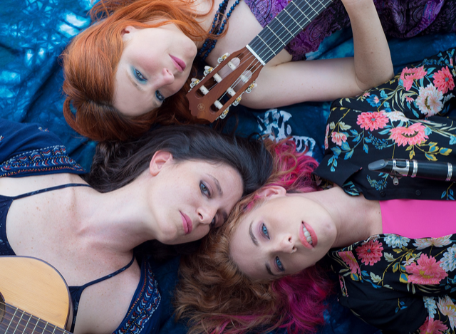 “La musica che gira in camper” al Sicilia Jazz Festival, chi sono le tre cantautrici