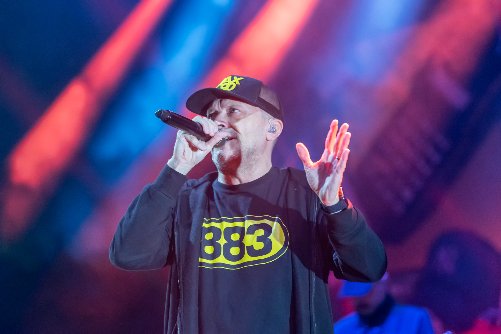 Galleria foto 'Max Pezzali a Catania, oggi secondo concerto alla Villa Bellini' - foto 1