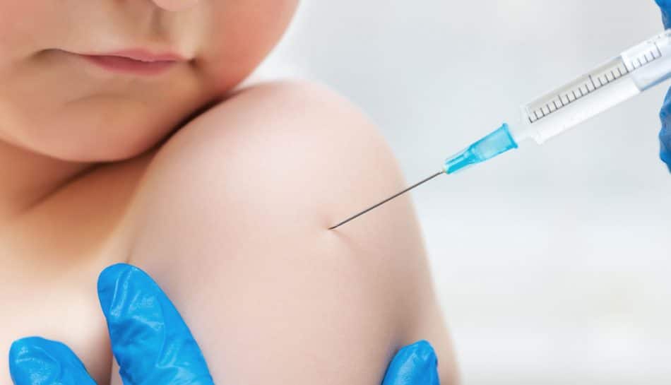 Vaccini, Sileri, “Non ci sarà nessun obbligo, nemmeno per i bambini”