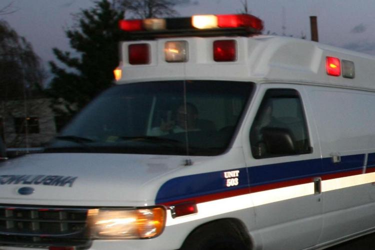 Tragedia in California, auto finisce su pedoni: tre morti