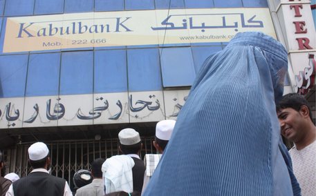Afghanistan, talebani recuperano 12 mln di dollari in case di ex funzionari