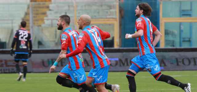 Calcio, serie C, il Catania batte l’Andria al Massimino