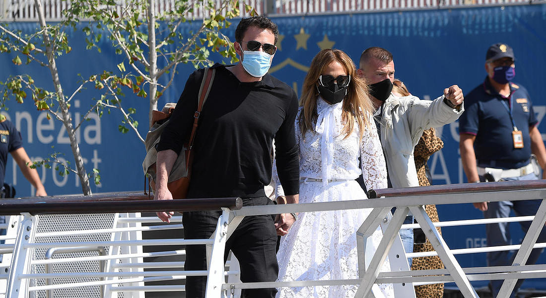 Venezia, Ben Affleck e Jennifer Lopez al Lido (FOTO)