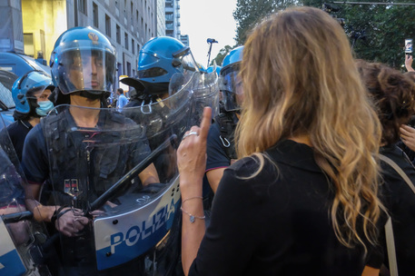Green pass, 41 indagati per l’ultima manifestazione a Milano