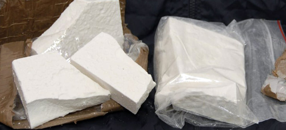 Droga, smantellata banda di 83 soggetti e 13 kg di stupefacenti sequestrati