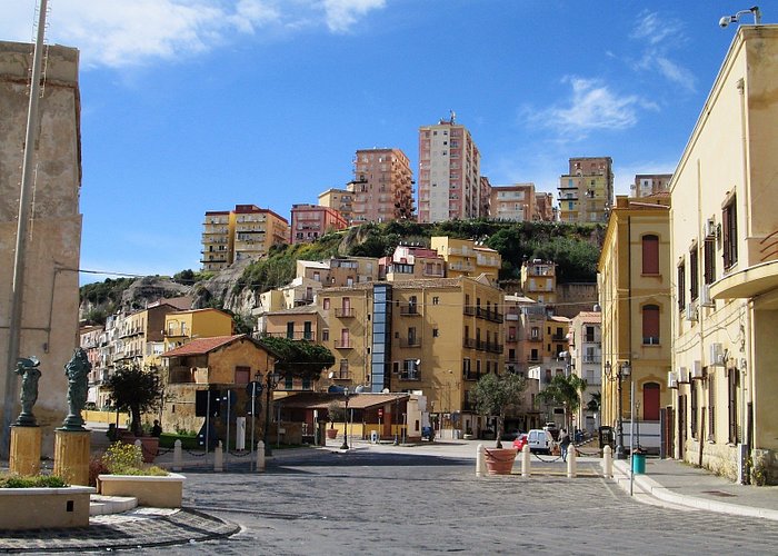 La Giunta di Porto Empedocle perde due pezzi al rush finale