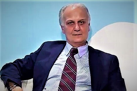 Amministrative, la protesta dei presidi italiani sui seggi