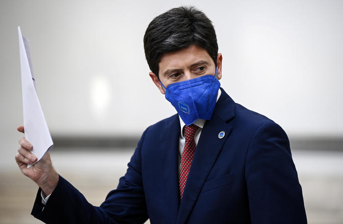 Green pass esteso, sarà unico, pubblico-privato