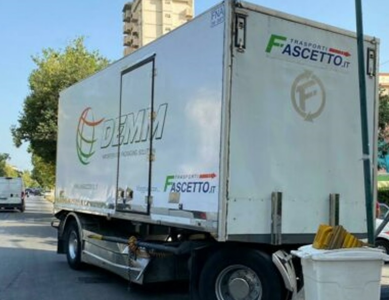 Capaci, camionista travolto e ucciso dal suo camion, disposta l’autopsia