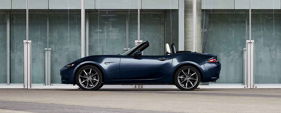 Mazda MX-5, giù il tetto e su il volume con Bose