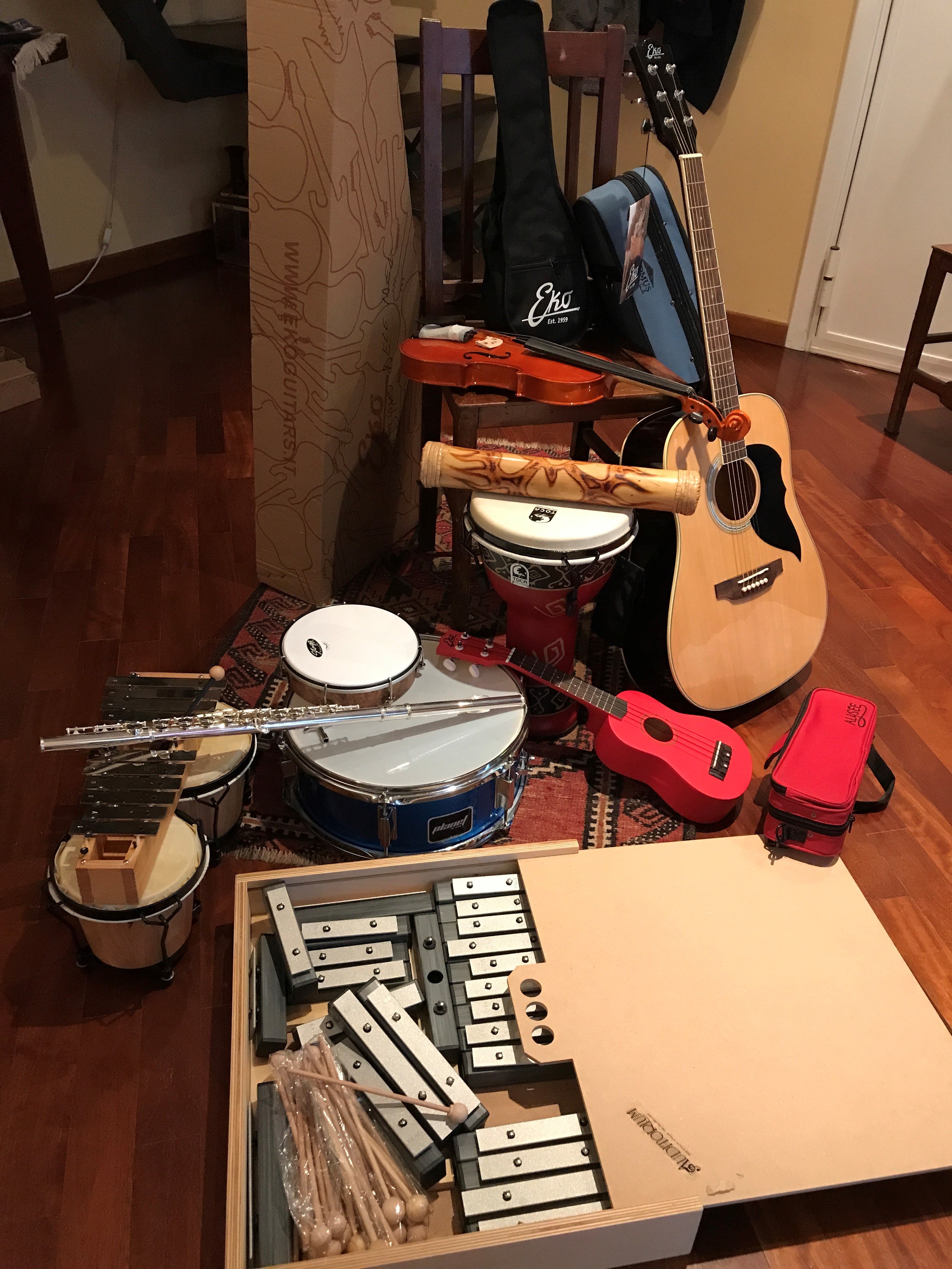 Unicredit, donazione a “Il Giardino delle idee”  per acquistare strumenti e attrezzature musicali