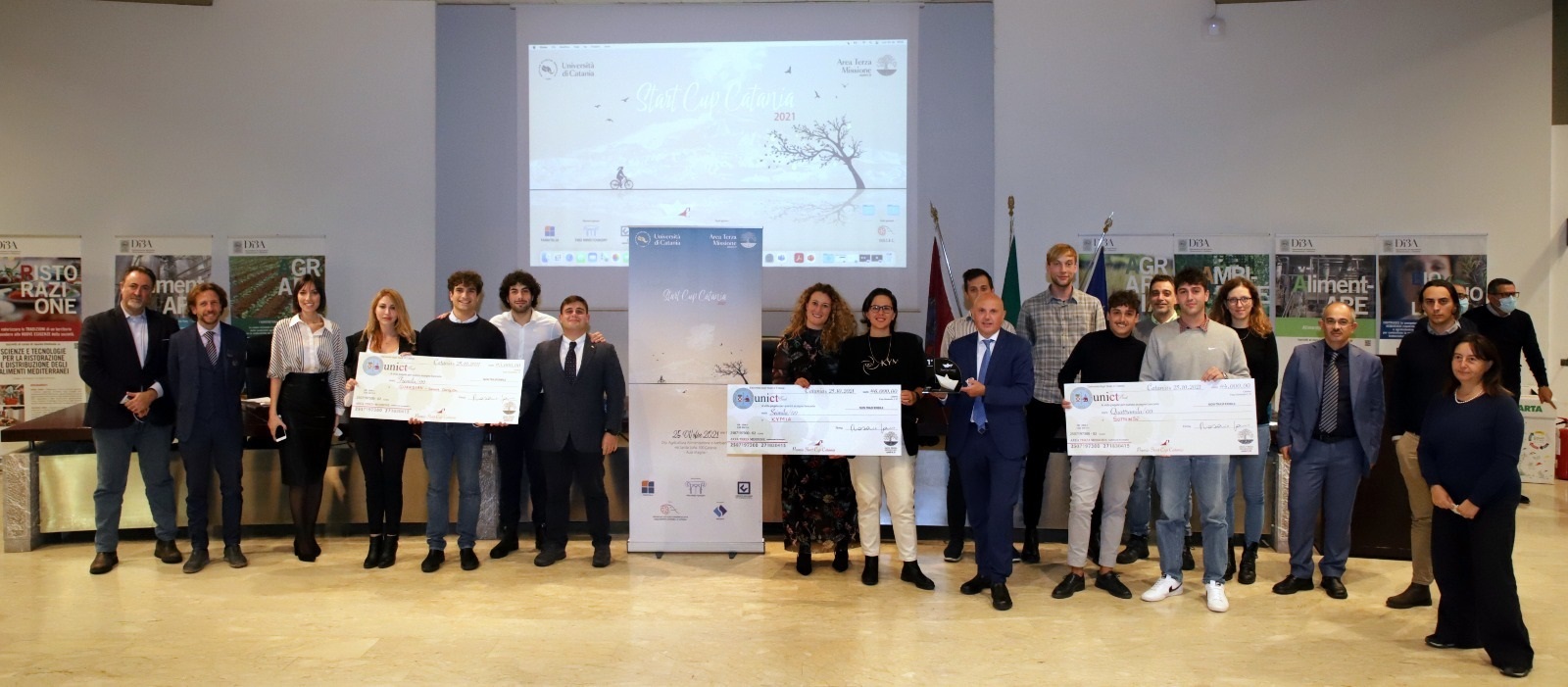 Prodotti cosmetici col pistacchio di Bronte, così “Kymia” conquista la Start Cup etnea