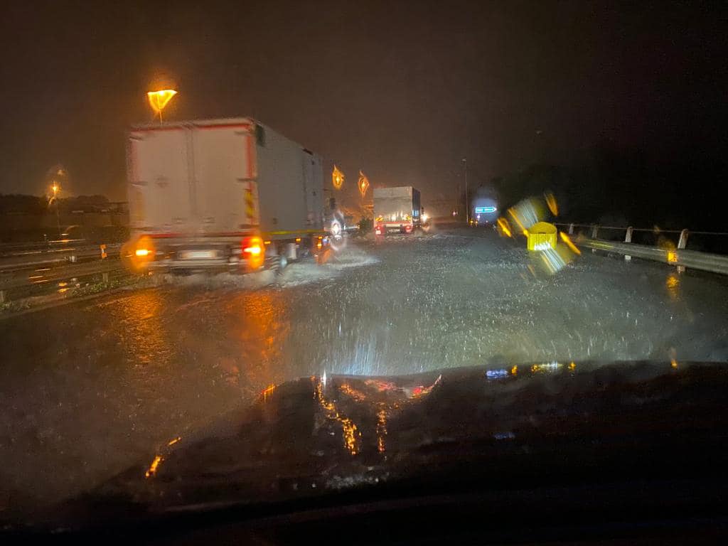 LIVE Arriva Medicane, Sicilia in allerta, sabato scuole chiuse a Catania