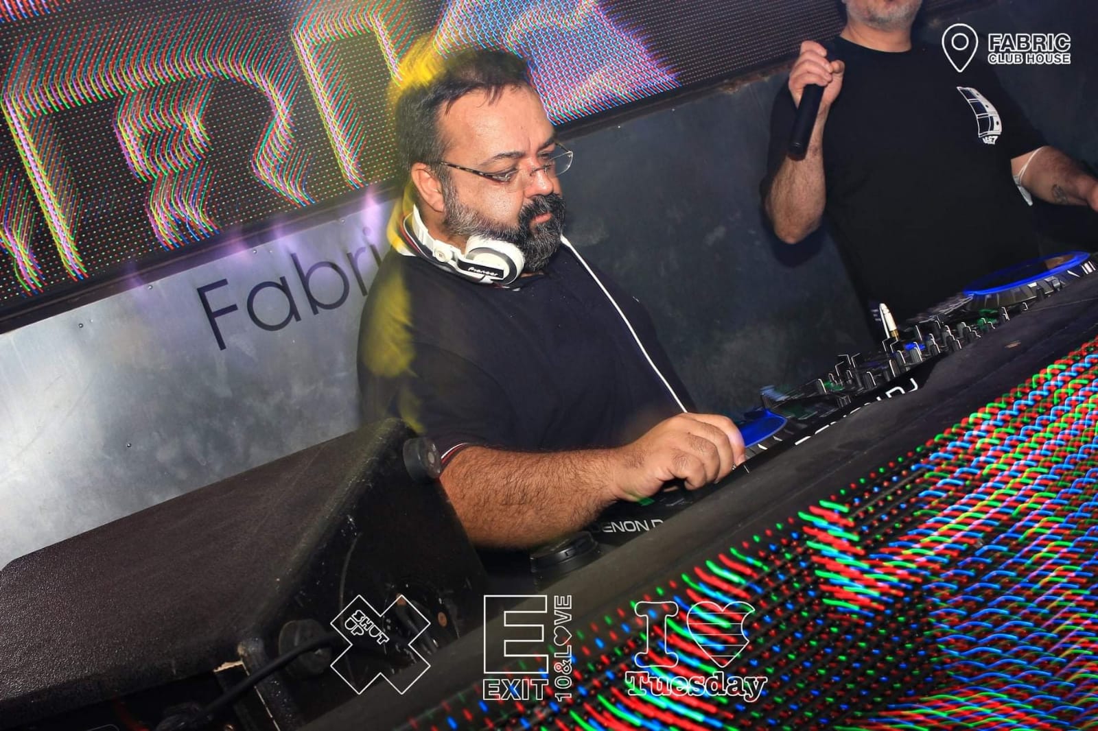 Galleria foto 'Riapertura discoteche in Sicilia, ecco chi è tornato a ballare' - foto 1