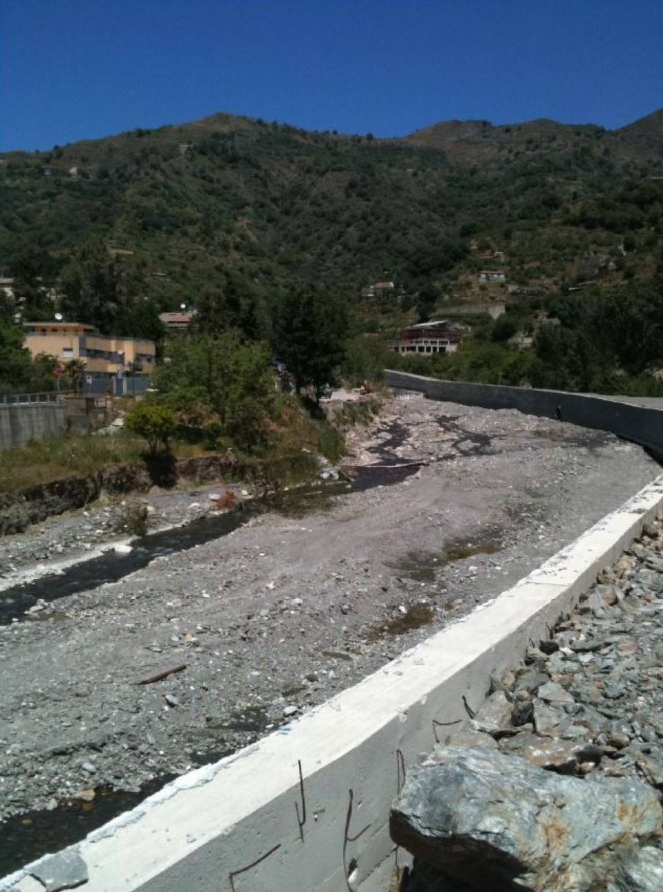 Dissesto idrogeologico, in sicurezza il torrente Fiumedinisi