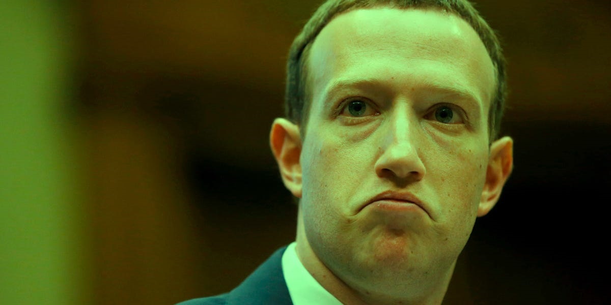 Facebook, Instagram e WhatsApp down, Zuckerberg perde 6 mld di dollari