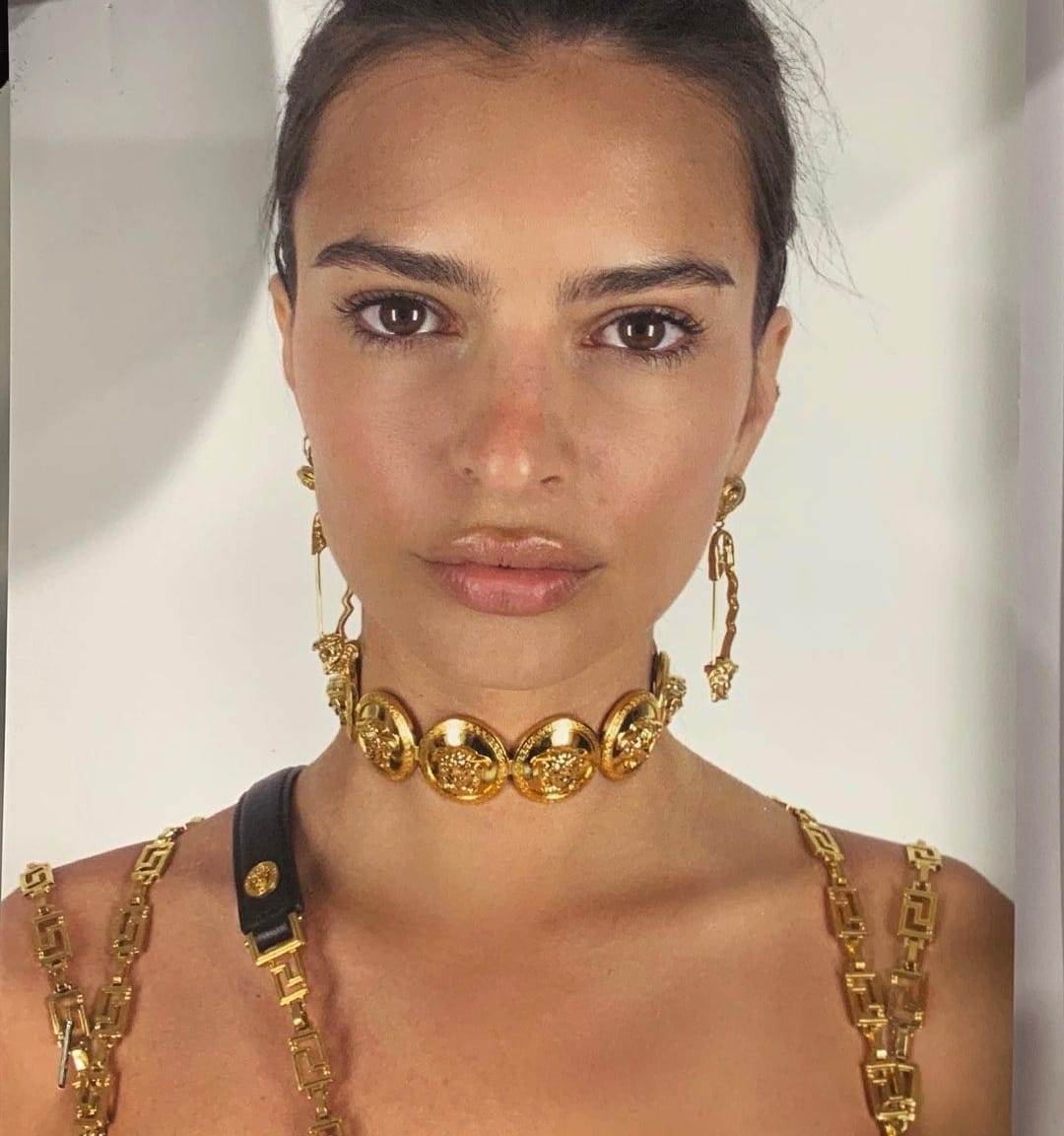 Emily Ratajkowski, “Io molestata sessualmente da Robin Thicke”, il caso