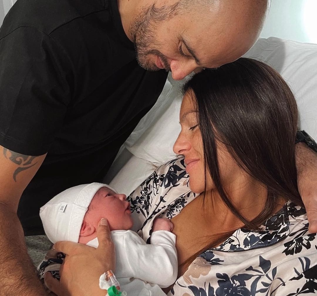 Paola Turani è diventata mamma, finalmente è nato Enea