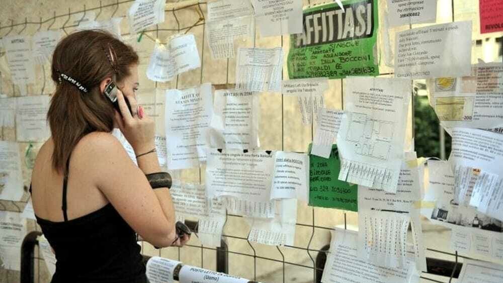 Affitti “pazzi” per studenti fuori sede: una singola può arrivare a 620 euro al mese