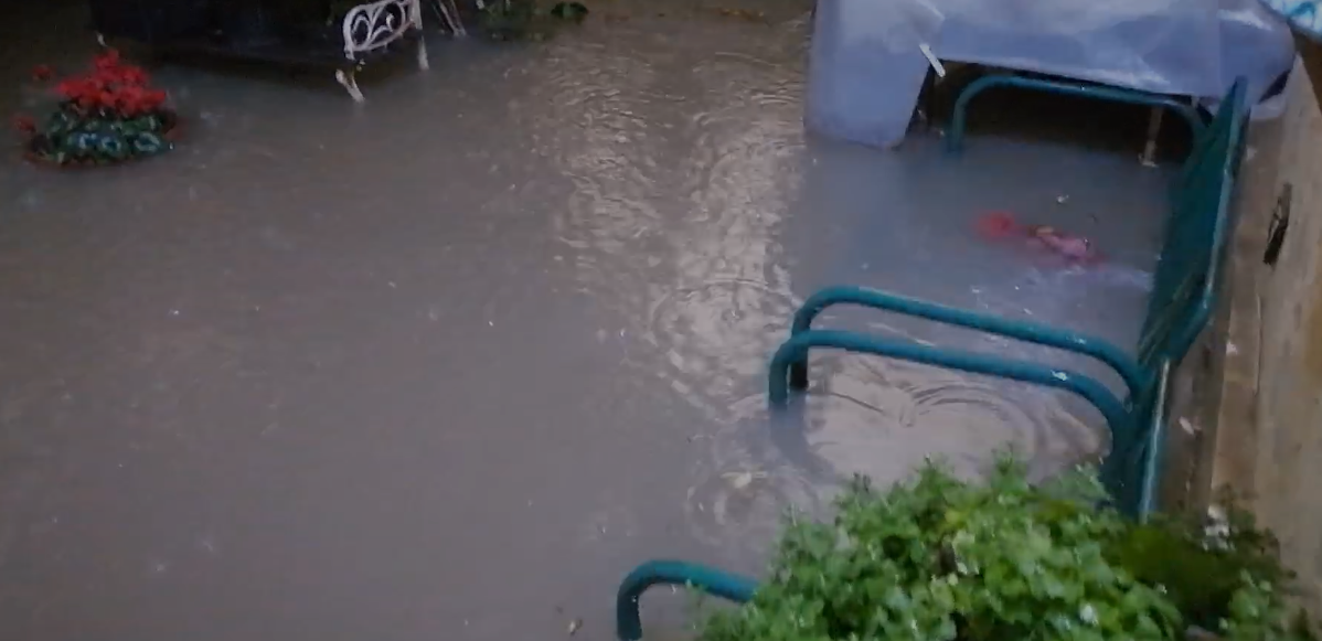 Catania, allagamenti in case e aziende in zona aeroporto VIDEO