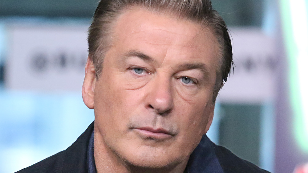 Alec Baldwin e la sparatoria sul set, multati i produttori del film Rust
