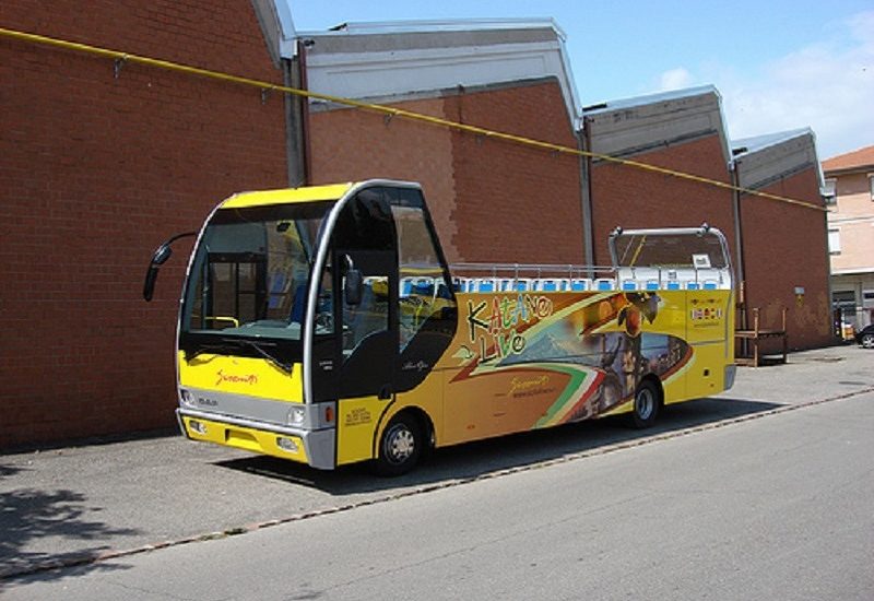 Autobus turistici, pubblicato l’avviso per ricevere i ristori, ecco come fare