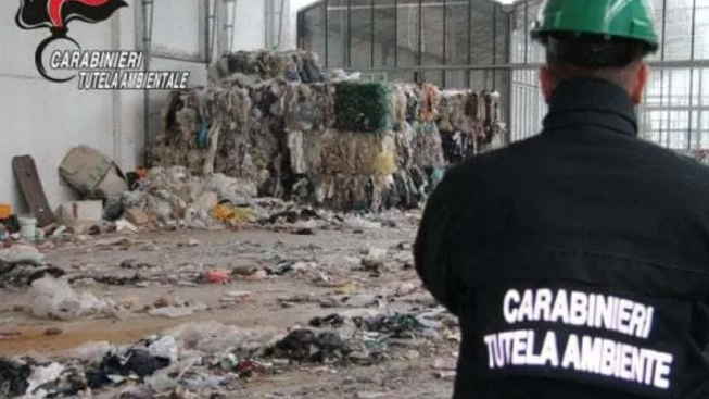 Traffico di rifiuti tra Calabria ed Emilia Romagna, 29 arresti e 5 aziende sequestrate