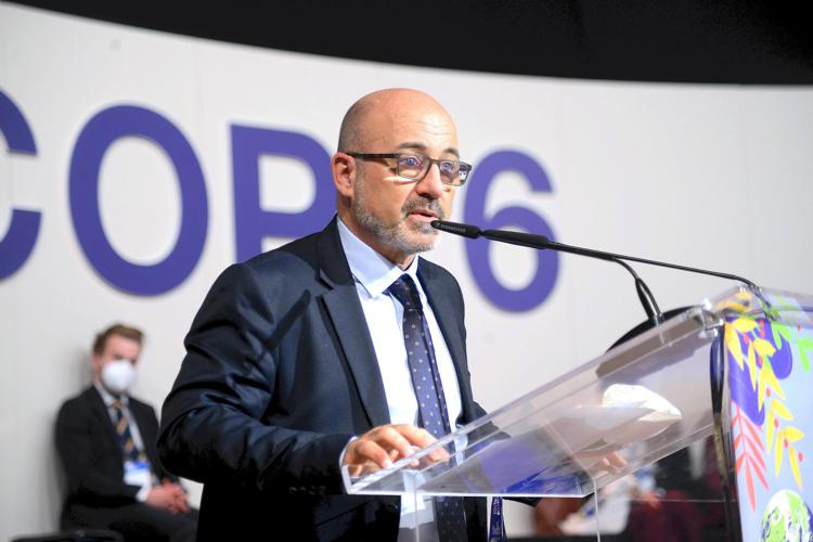 “Colossale truffa” l’aumento carburanti