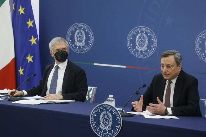 Manovra 2022, Draghi, “espansiva, taglio tasse e investimenti”