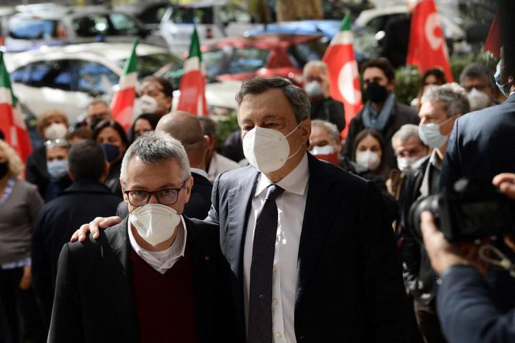 Maggioranza tra sciopero, pensioni, manovra e… Quirinale